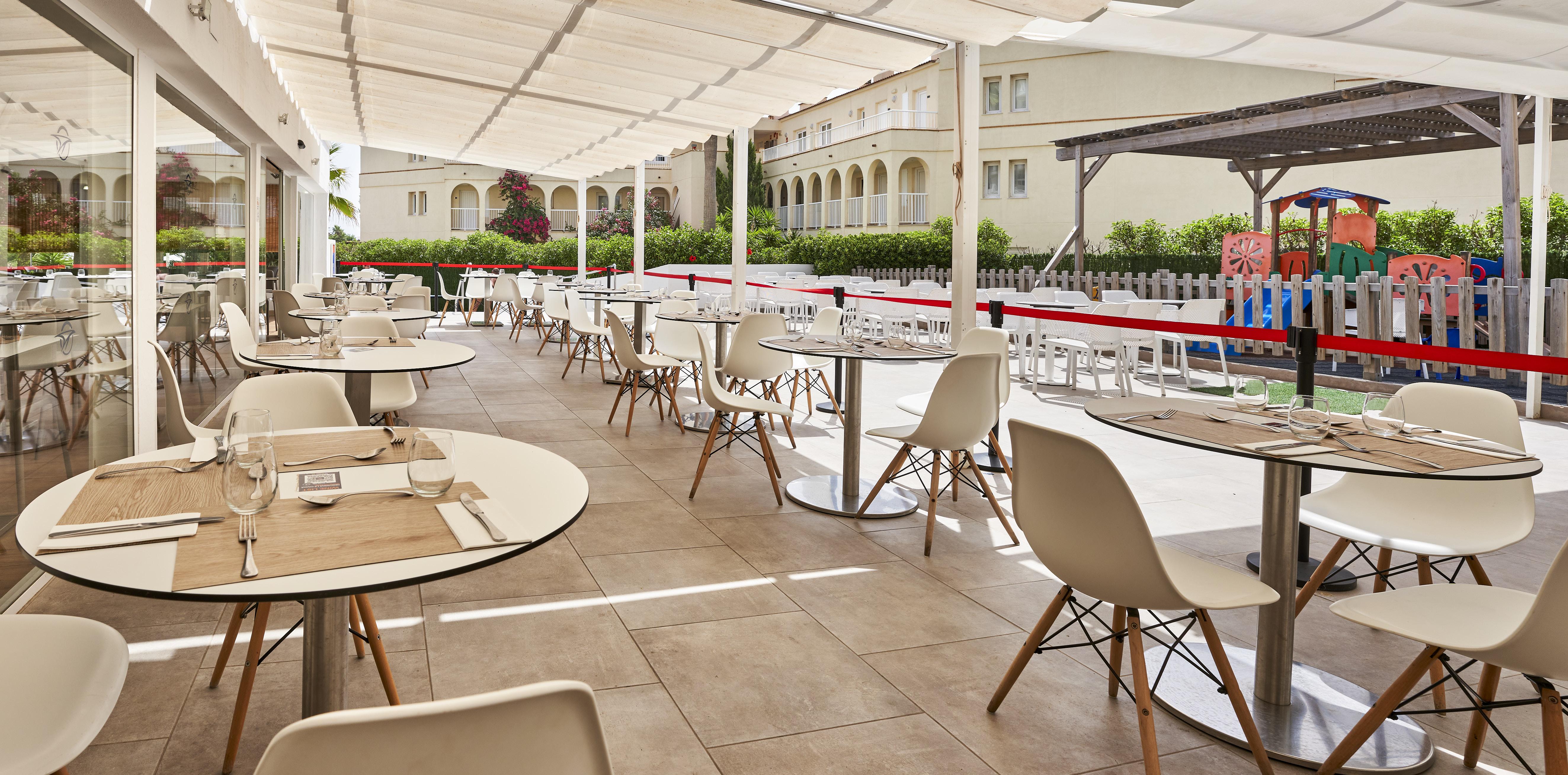 Smartline Cala N Bosch Hotel كالا ان بوسش المظهر الخارجي الصورة
