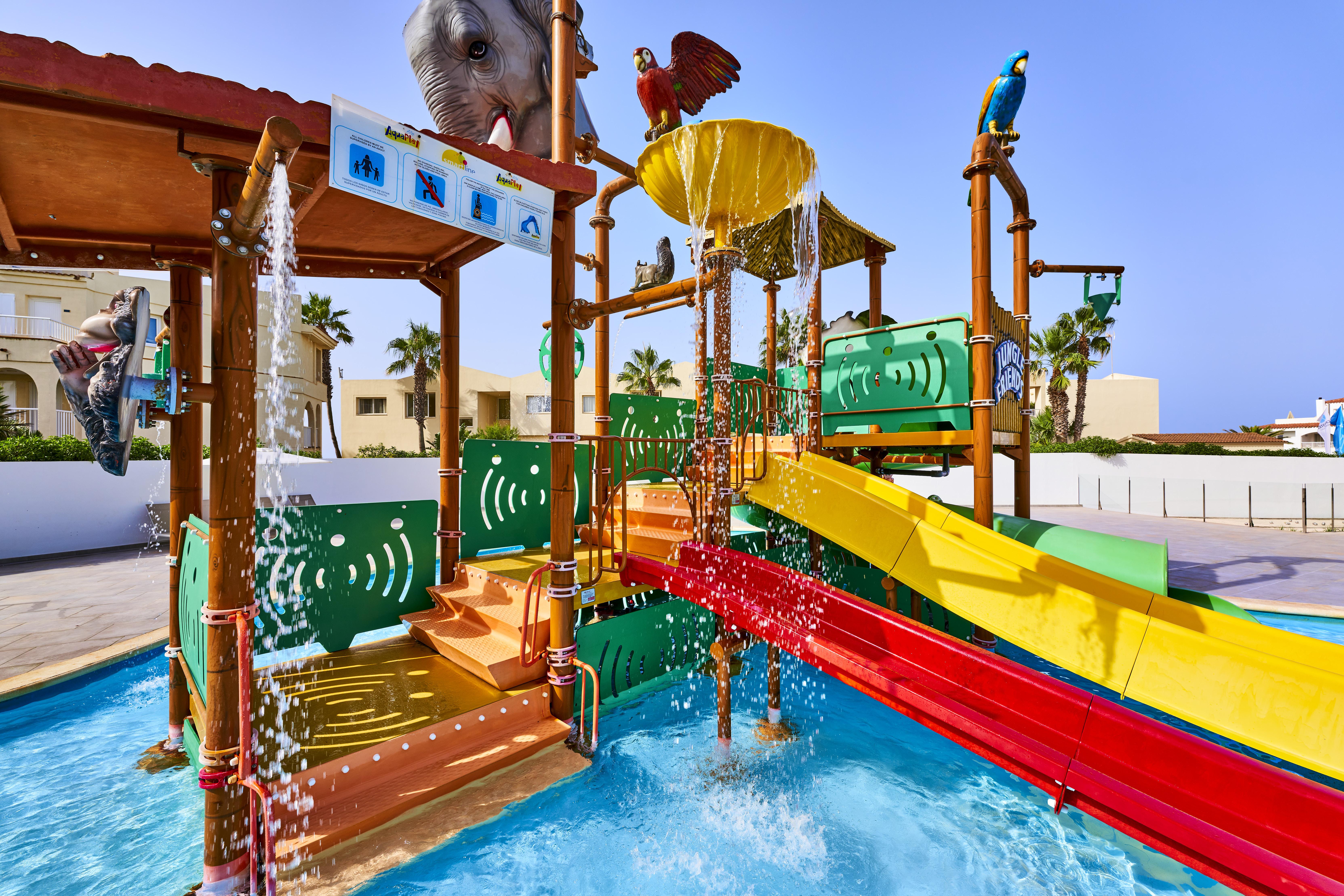 Smartline Cala N Bosch Hotel كالا ان بوسش المظهر الخارجي الصورة