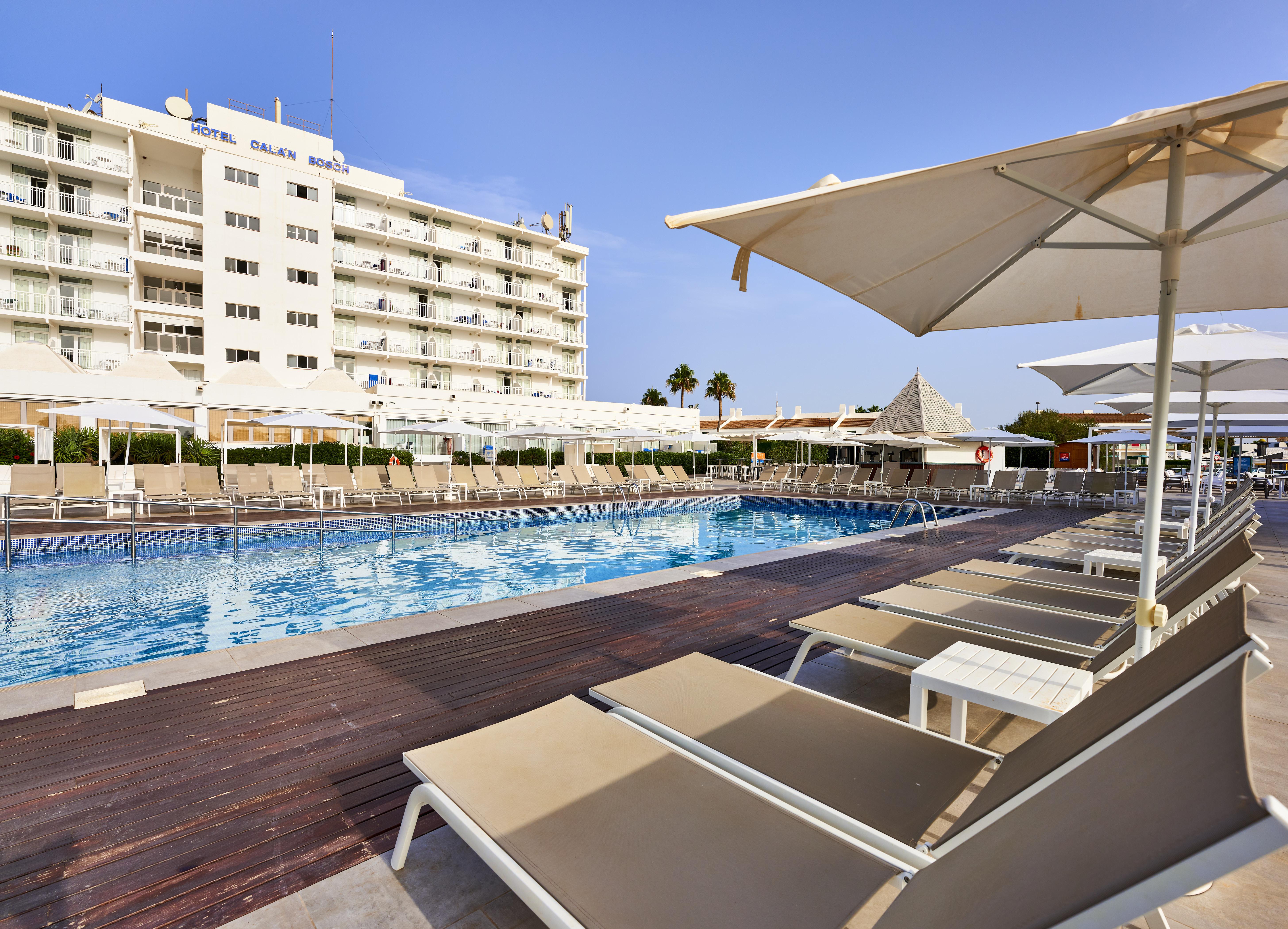 Smartline Cala N Bosch Hotel كالا ان بوسش المظهر الخارجي الصورة